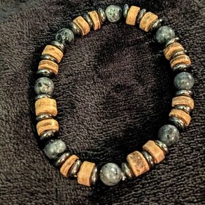 Natural Labradorite Stone & Hematite Men's Bracelet - Mental Clarity & Balance